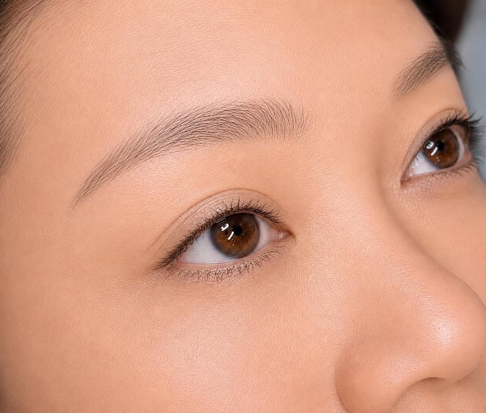 Smokey Eyeliner before